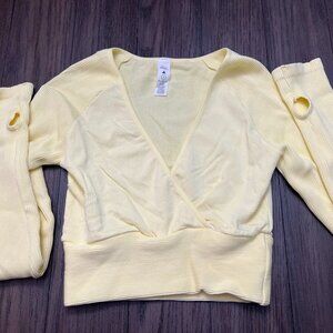 Balance Athletica Vitality Infinity Wrap Top Sz S